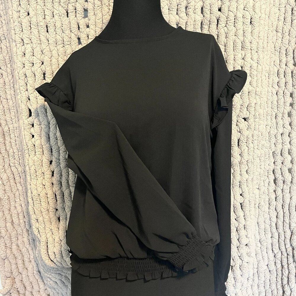 H&M Black Ruffle Shoulder Blouse – Youth Size 13–14
